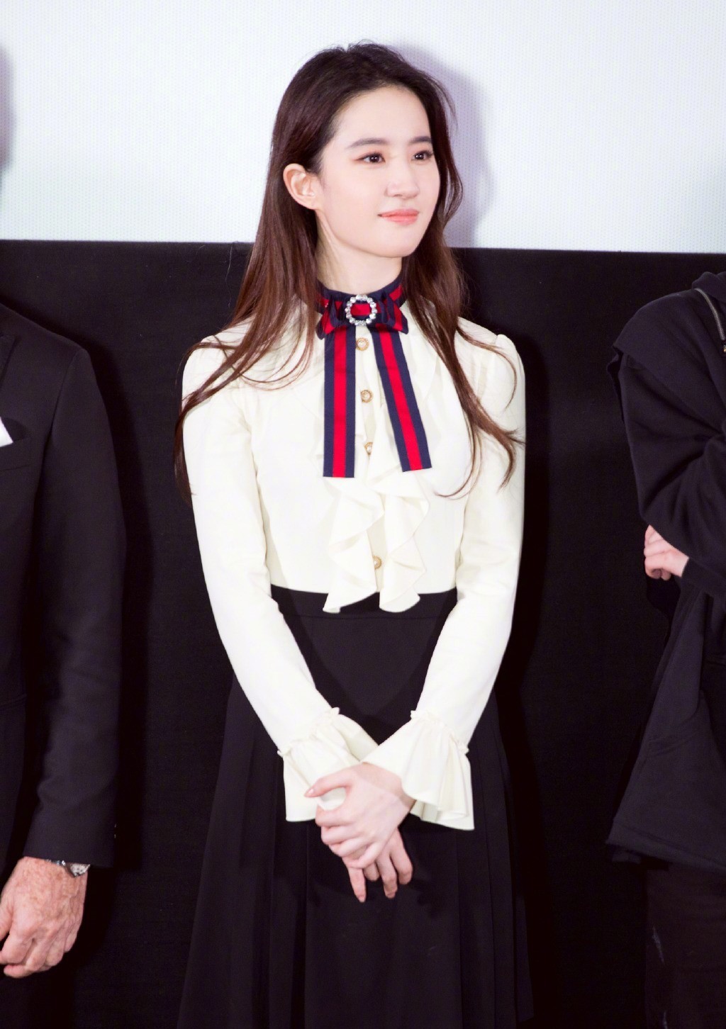 与众不同的魔力私服：展现独特的魅力的简单介绍