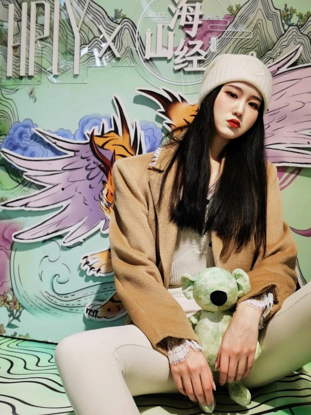 包含探秘禁忌宇宙，与魔力SF发布网一起开启奇幻之旅的词条