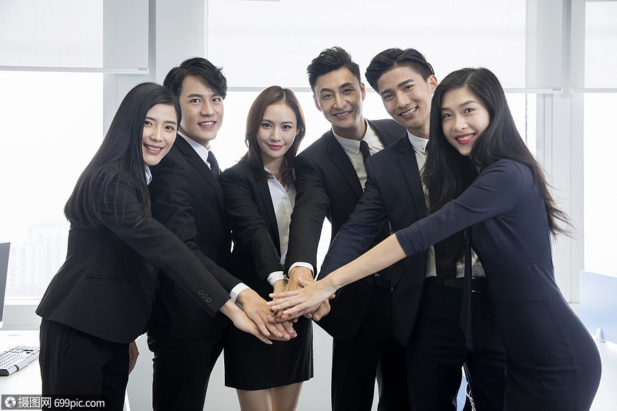 团队合作共赢:共同书写辉煌篇章 团队合作共赢:共同书写辉煌篇章